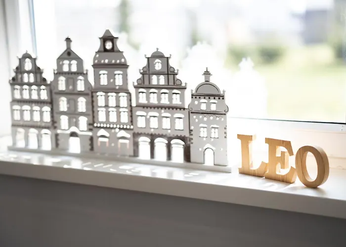 Leo Hostel